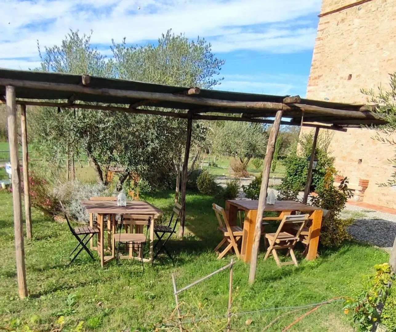 Podere La Querciola Guardistallo 0*,